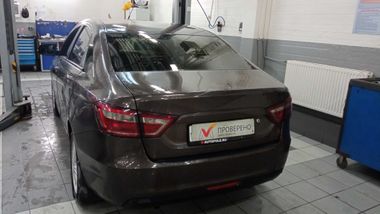 ВАЗ (LADA) Vesta 2017 года, 92 000 км - вид 4