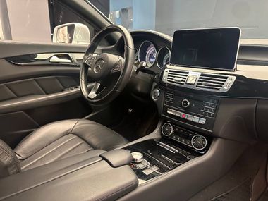 Mercedes-Benz CLS-класс 2015 года, 50 484 км - вид 19