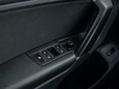 Volkswagen Tiguan 2018 года, 219 967 км - вид 10