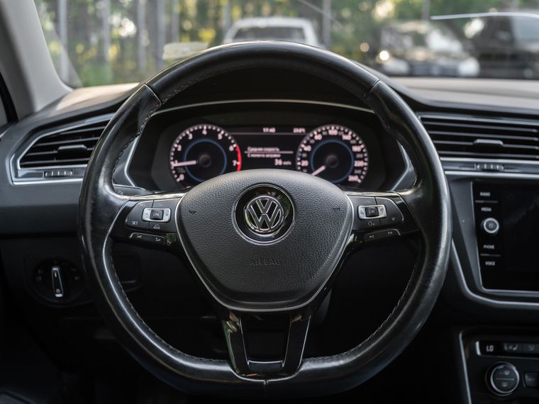 Volkswagen Tiguan 2018 года, 219 967 км - вид 6