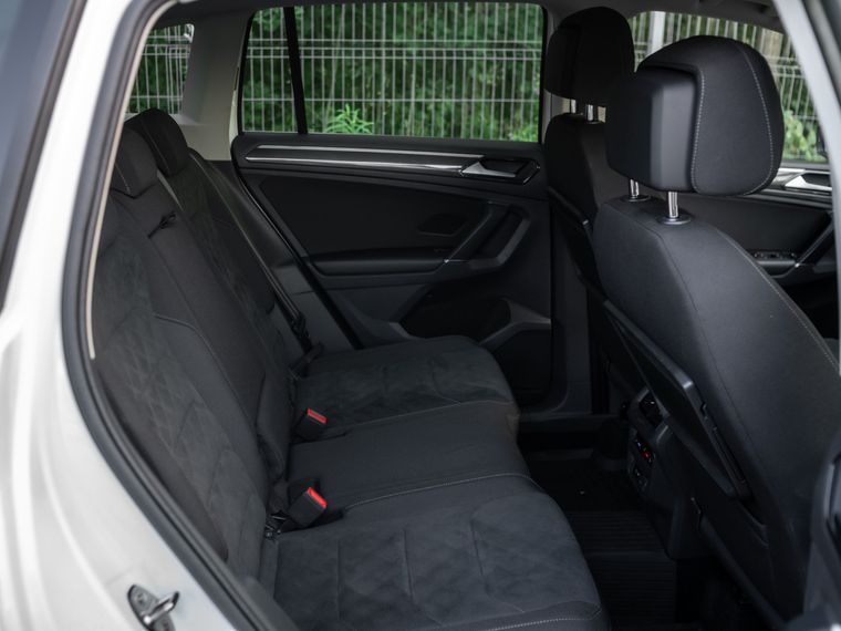 Volkswagen Tiguan 2018 года, 219 967 км - вид 13