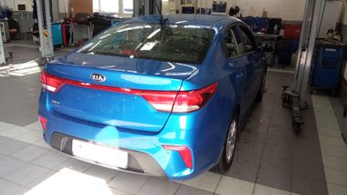 KIA Rio 2017 года, 183 998 км - вид 3