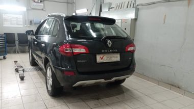 Renault Koleos 2012 года, 258 000 км - вид 4