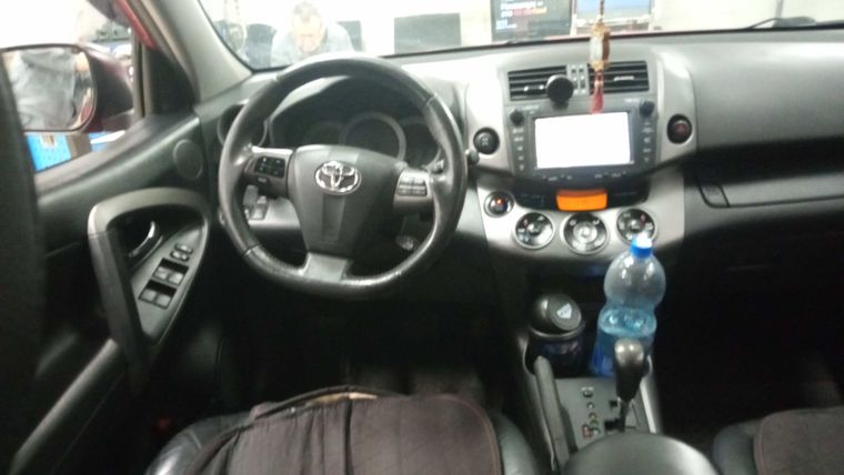 Toyota RAV4 2012 года, 228 413 км - вид 5