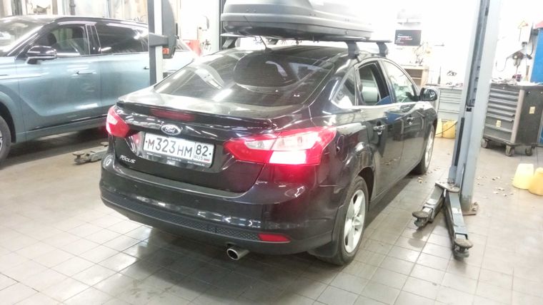 Ford Focus 2013 года, 168 570 км - вид 4