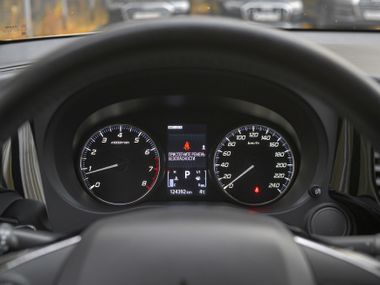 Mitsubishi Outlander 2018 года, 124 391 км - вид 5