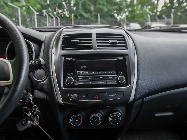 Mitsubishi ASX 2013 года, 135 438 км - вид 7