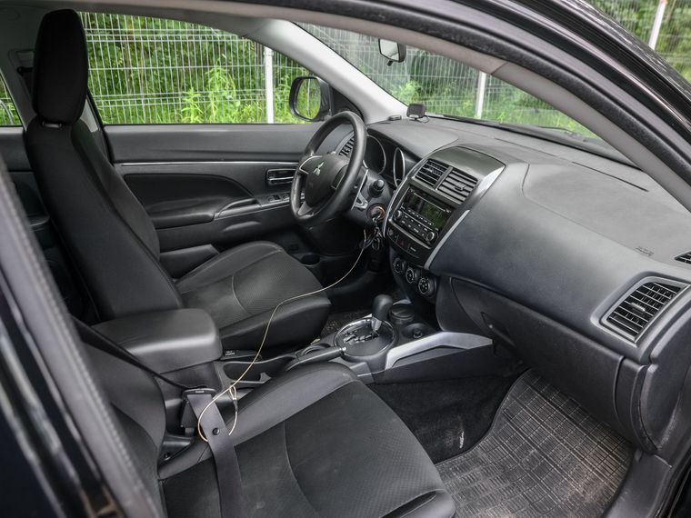 Mitsubishi ASX 2013 года, 135 438 км - вид 11