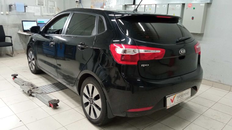 KIA Rio 2013 года, 139 353 км - вид 4