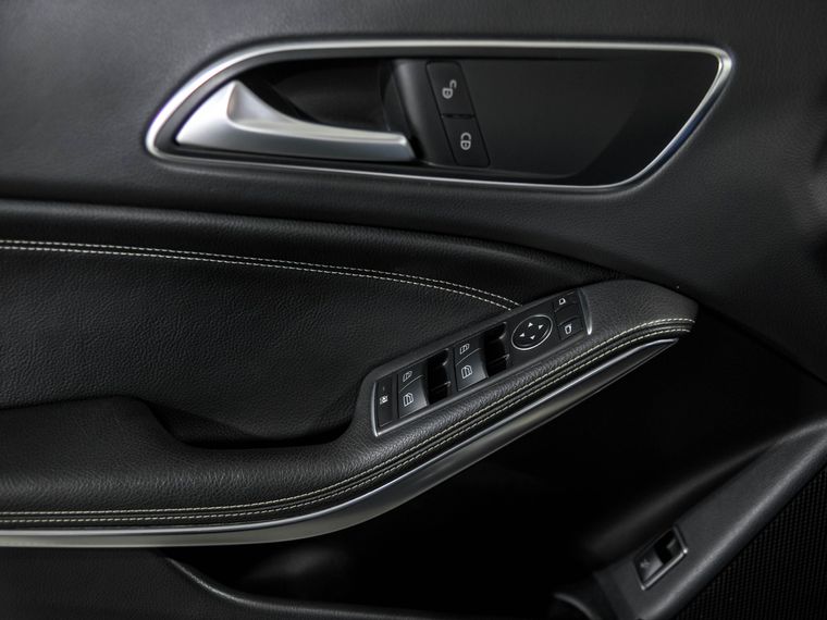 Mercedes-Benz GLA-класс 2016 года, 110 932 км - вид 13