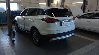 Geely Atlas Pro 2021 года, 39 743 км - вид 4