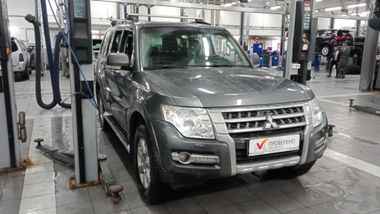 Mitsubishi Pajero 2015 года, 127 414 км - вид 3