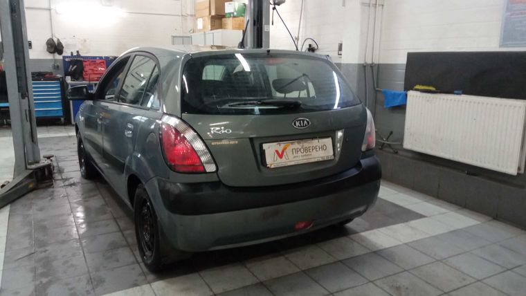 Kia Rio 2006 года, 147 497 км - вид 4