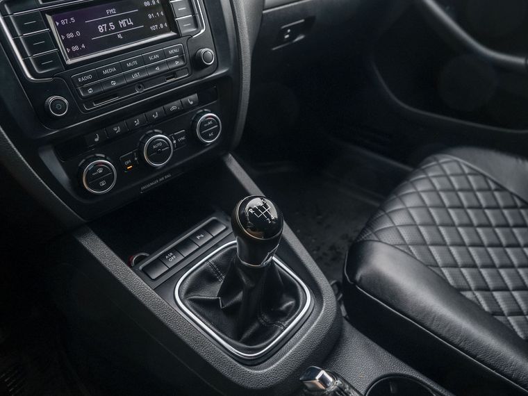 Volkswagen Jetta 2013 года, 231 242 км - вид 8