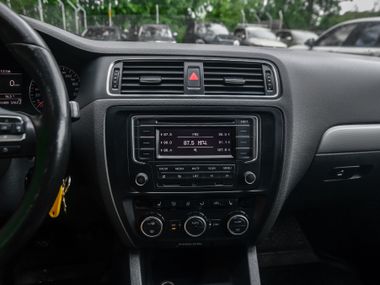 Volkswagen Jetta 2013 года, 231 242 км - вид 7