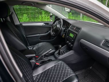 Volkswagen Jetta 2013 года, 231 242 км - вид 11