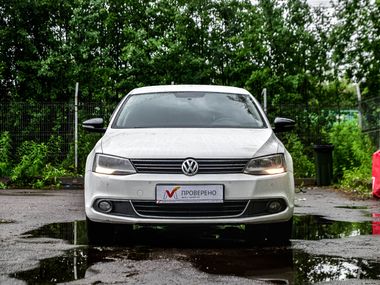 Volkswagen Jetta 2013 года, 231 242 км - вид 3
