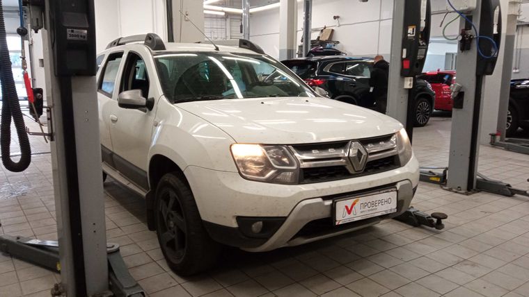 Renault Duster 2016 года, 169 618 км - вид 3