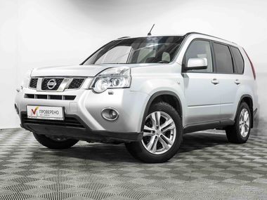 Nissan X-Trail 2012 года, 200 000 км - вид 3