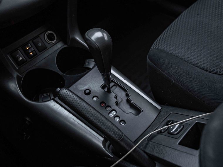 Toyota RAV4 2007 года, 213 751 км - вид 8