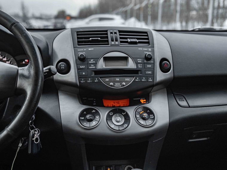 Toyota RAV4 2007 года, 213 751 км - вид 7
