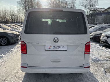 Volkswagen Caravelle 2018 года, 317 851 км - вид 6