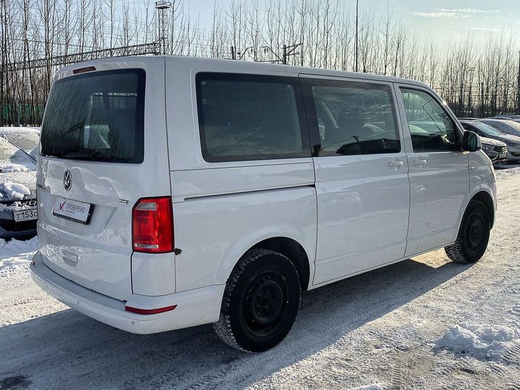 Volkswagen Caravelle 2018 года, 317 851 км - вид 5