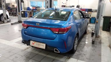 KIA Rio 2021 года, 51 000 км - вид 3