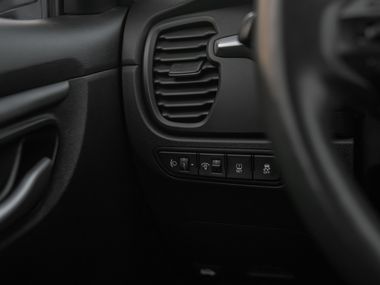 KIA Rio 2021 года, 51 000 км - вид 9