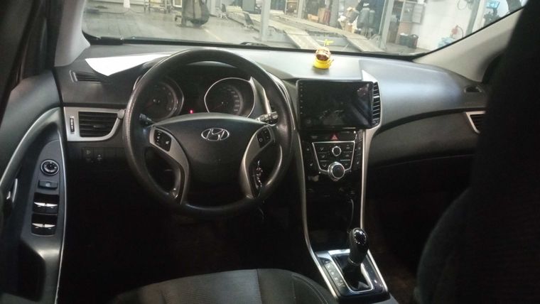 Hyundai i30 2014 года, 202 000 км - вид 5