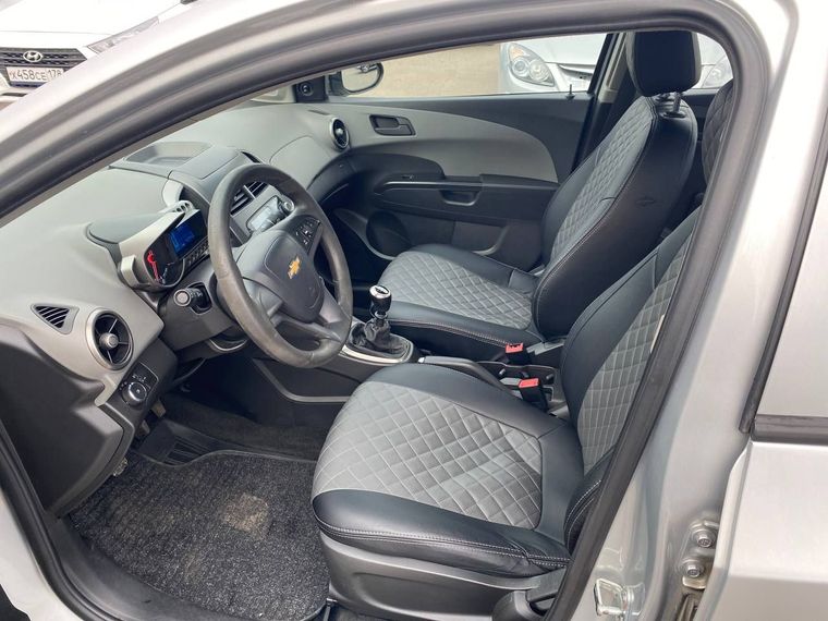 Chevrolet Aveo 2013 года, 192 168 км - вид 13