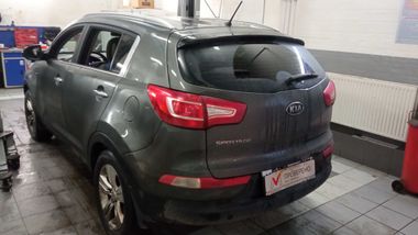 Kia Sportage 2012 года, 203 000 км - вид 4
