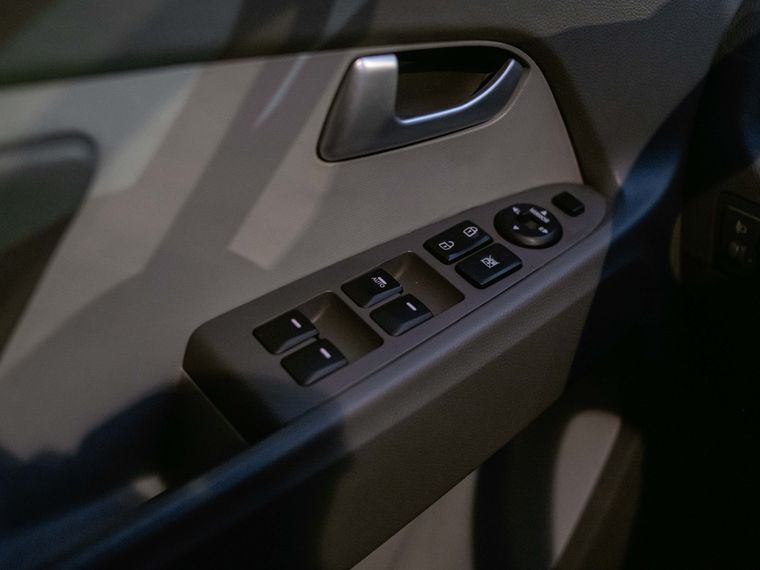 KIA Sportage 2012 года, 203 000 км - вид 12