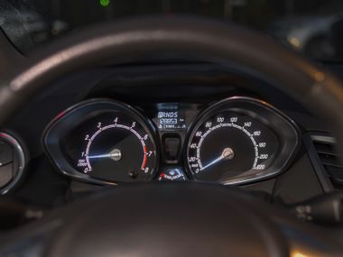 Ford Fiesta 2017 года, 128 677 км - вид 5