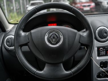 Renault Sandero 2013 года, 158 976 км - вид 6