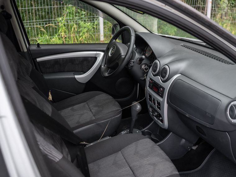Renault Sandero 2013 года, 158 976 км - вид 10