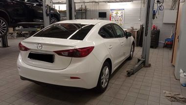 Mazda 3 2014 года, 245 000 км - вид 3