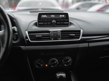 Mazda 3 2014 года, 245 000 км - вид 7