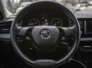 Skoda Rapid 2021 года, 117 500 км - вид 7