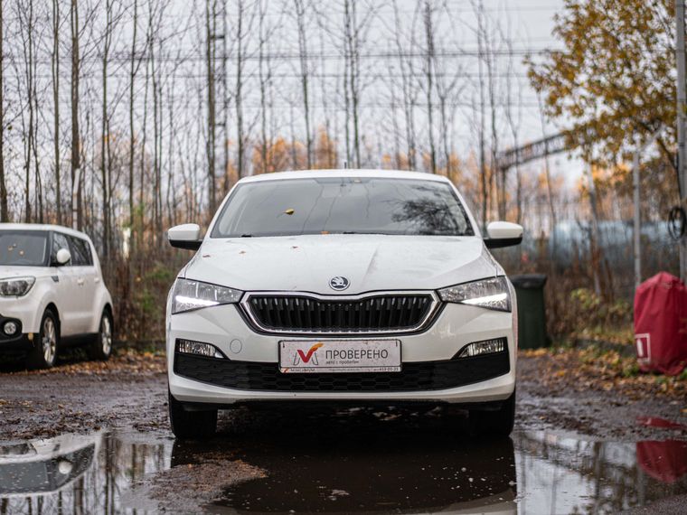 Skoda Rapid 2021 года, 117 500 км - вид 3