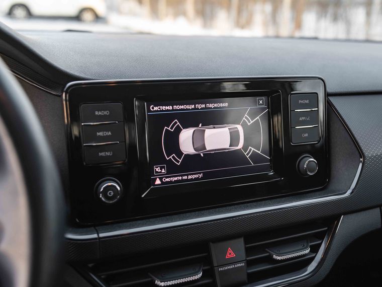 Volkswagen Polo 2022 года, 49 000 км - вид 8