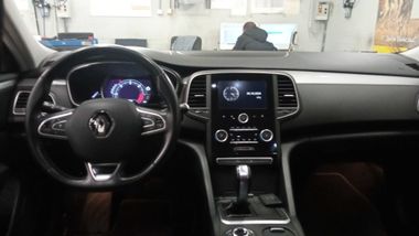 Renault Talisman 2017 года, 89 663 км - вид 5