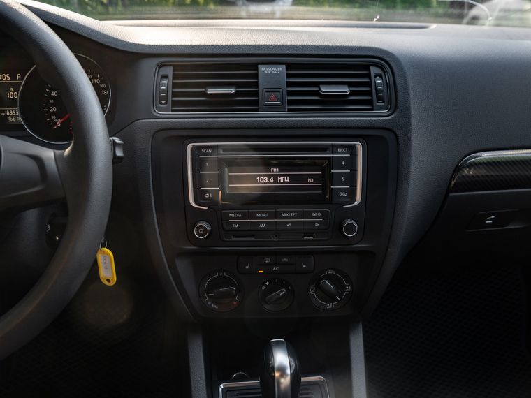 Volkswagen Jetta 2016 года, 168 030 км - вид 7