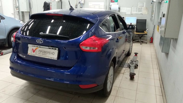 Ford Focus 2018 года, 100 537 км - вид 3