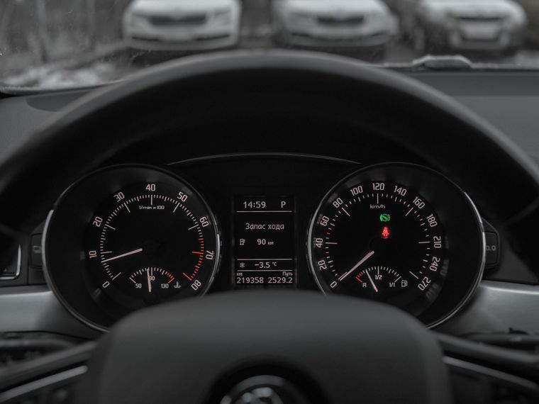 Skoda Superb 2013 года, 219 254 км - вид 5