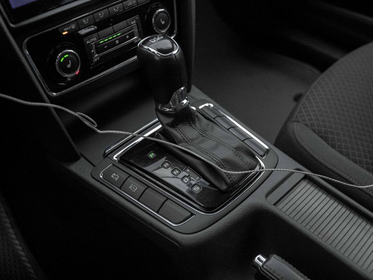 Skoda Superb 2013 года, 219 254 км - вид 10