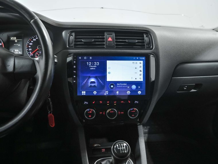 Volkswagen Jetta 2014 года, 172 414 км - вид 11