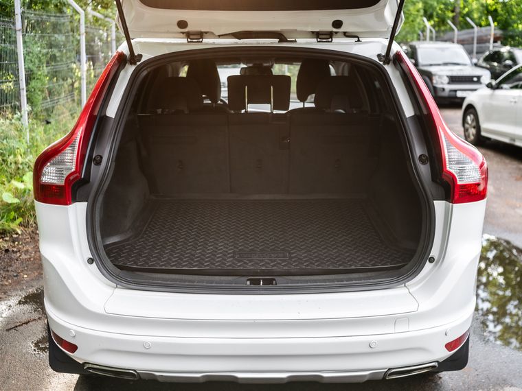 Volvo XC60 2013 года, 197 980 км - вид 14