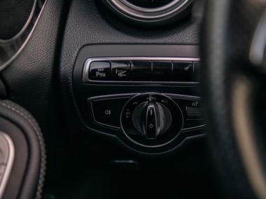 Mercedes-Benz C-класс 2015 года, 188 760 км - вид 10
