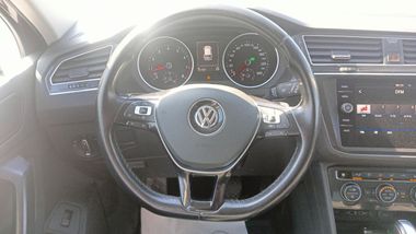 Volkswagen Tiguan 2020 года, 171 312 км - вид 9